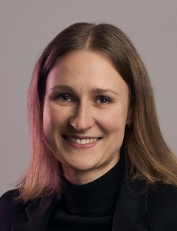 Anja  Schneidewind - DFS Aviation Services