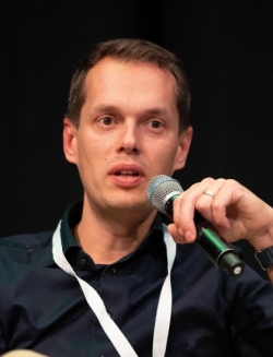 Tiemo Arkesteijn - Rotterdam Shore Power