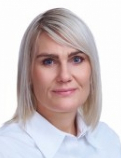 J Snæfríður Einarsdóttir