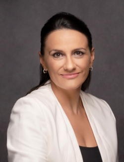 Sophie Montenot - SJ Group
