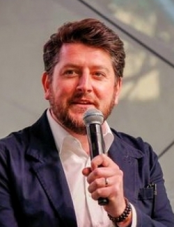 Richard Hull