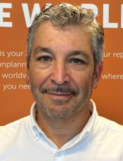 Carlos Manuel de Sousa Costa - Royal Van der Leun